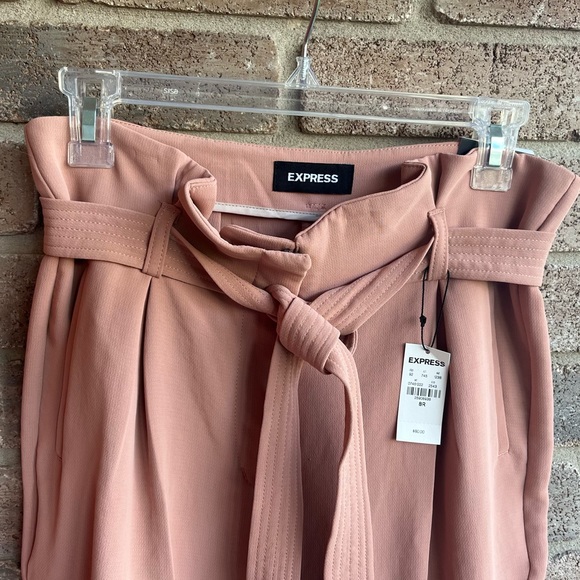 Express pants, size 8, high rise ankle New With Tag (NWT) - Picture 2 of 8